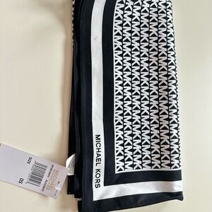 Michael Kors Monochrome Logo Scarf